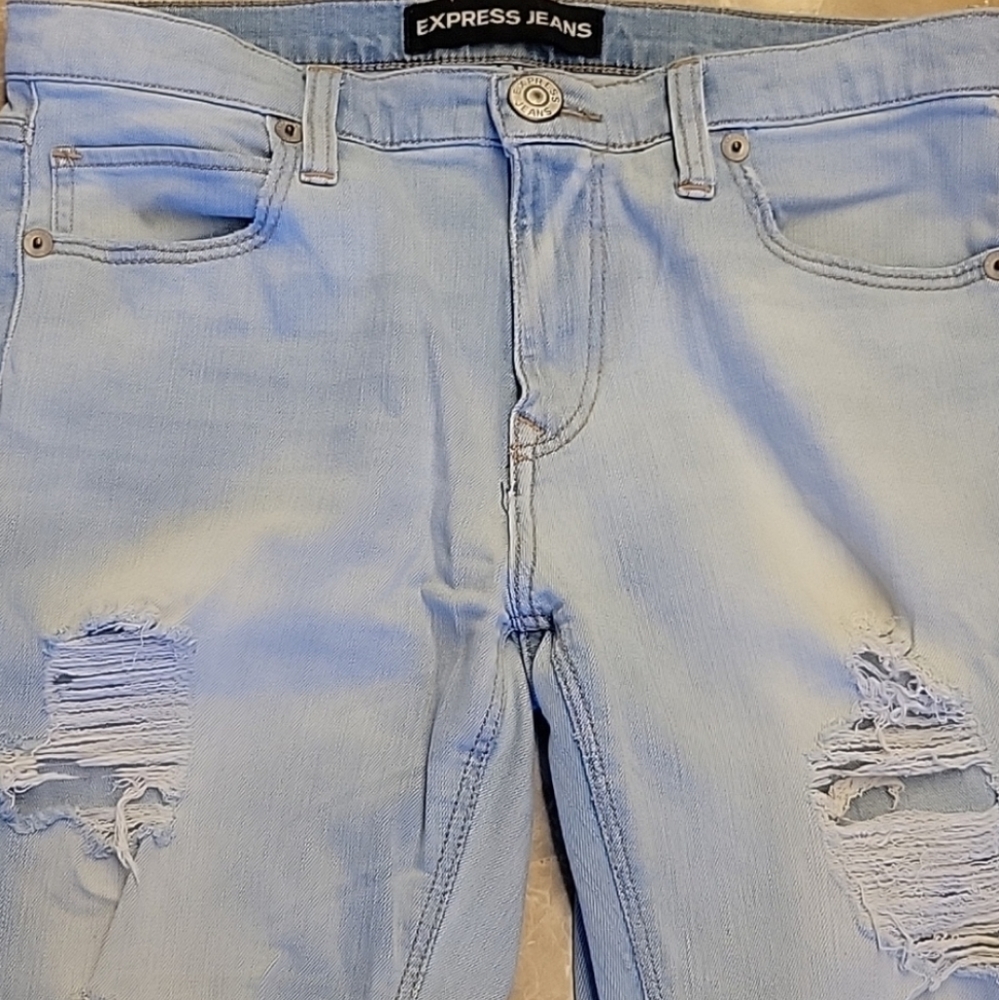 Express Distressed Relaxed Fit Girlfriend Jean, Sz 4